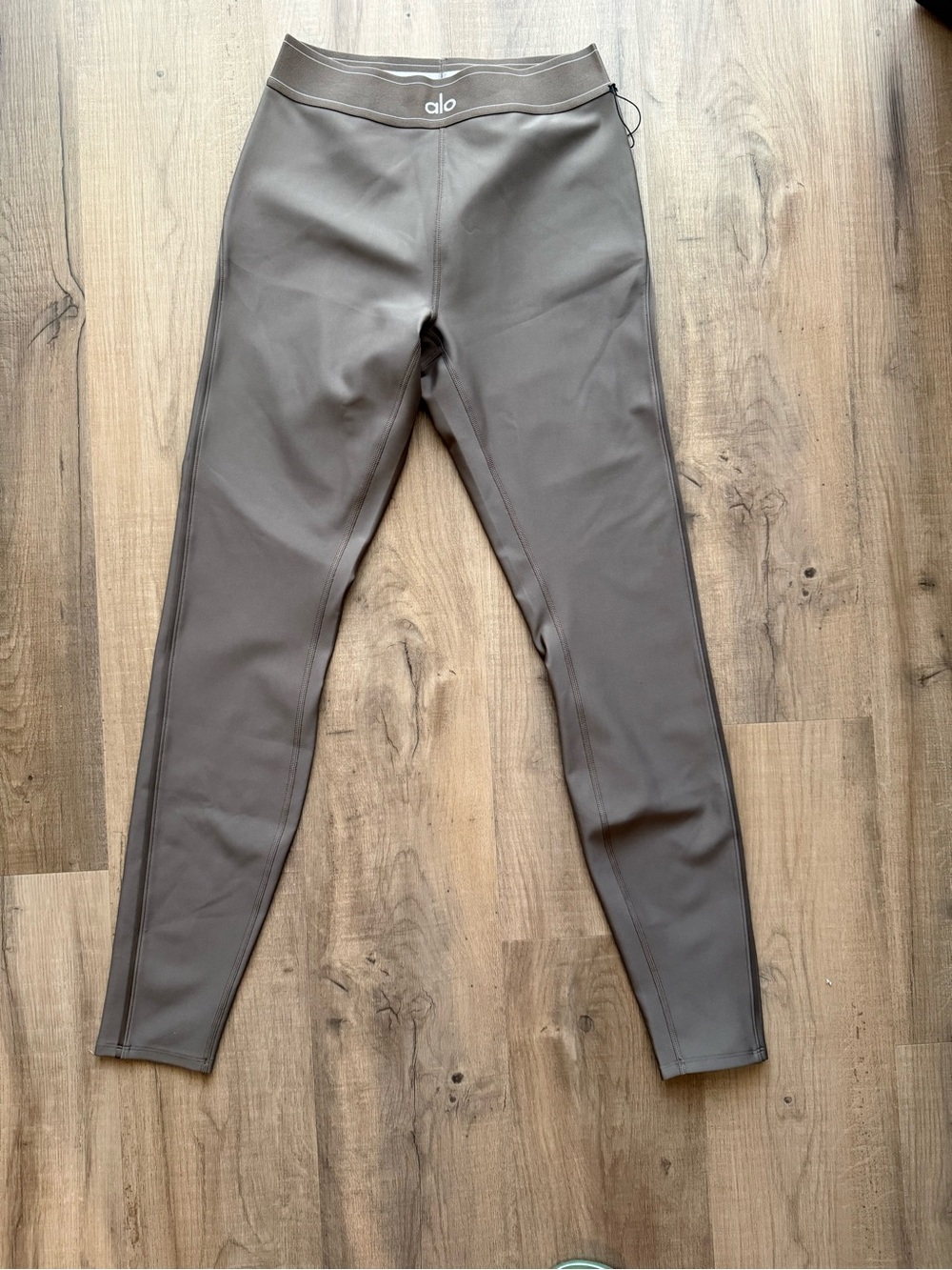 Alo Gray Performance Leggings